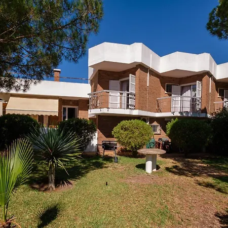Casa Del Abuelo * Isla Canela