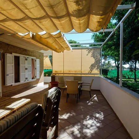 Casa Del Abuelo Isla Canela